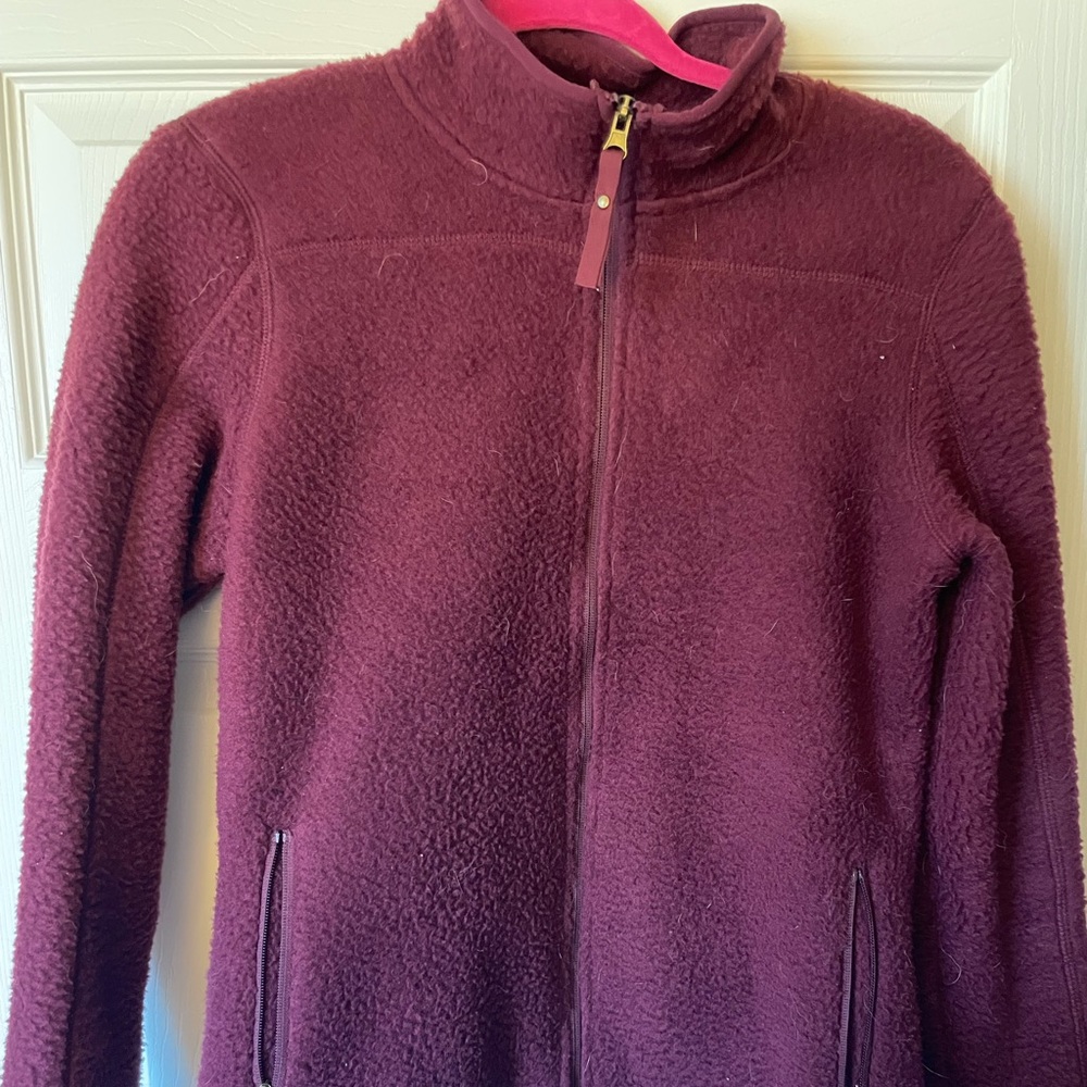 Avalanche zip up